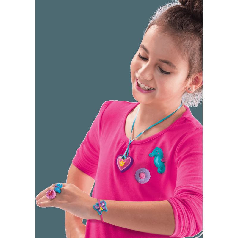 SES Rotaslietu atliešana un krāsošana